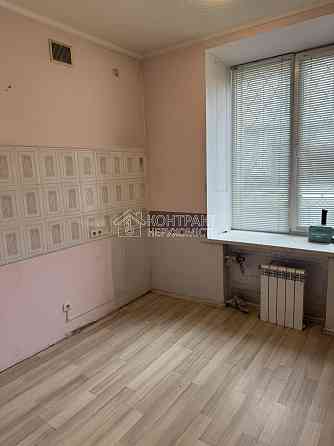 Продаж Квартира 3-кімнатна, 1/7 поверх на вул. Павлівський майдан Харків