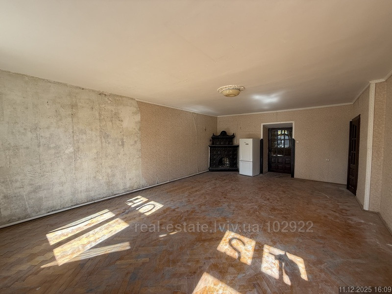 Продаж Квартира 4-кімнатна, 4/4 поверх на вул. Галицька Львів - фото 2