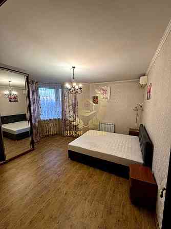 Продаж Квартира 2-кімнатна на Семьи Стешенкив ул., 7 Київ