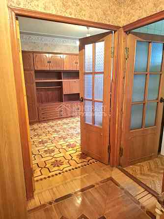 Продаж Квартира 3-кімнатна, 7/9 поверх на вул. Дружбы Народов Харків