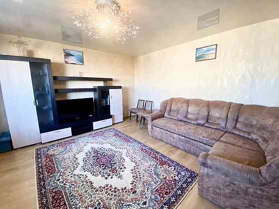 Продаж Квартира 3-кімнатна, 12/16 поверх на Мира пр., 35 Дніпро