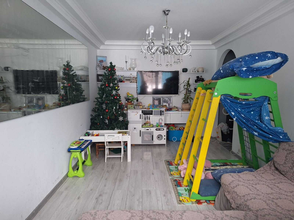 Продаж Квартира 2-кімнатна, 4/9 поверх на Василівська вул., д. 2 Київ - фото 2