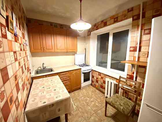 Продаж Квартира 3-кімнатна, 5/9 поверх на Лесной проспект, 17 Киев