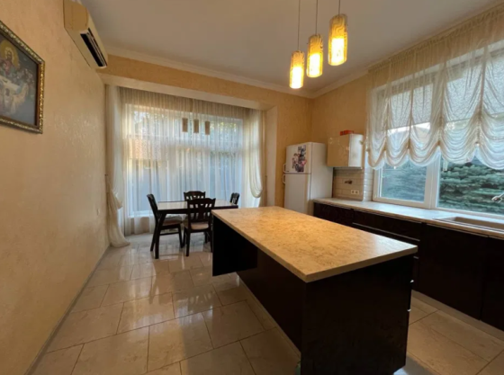 Продам 2-х этажный дом в Фонтанке-1 (ТЦ "Ривьера") Фонтанка