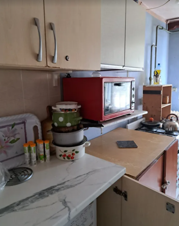 Продам комнату в коммунальной квартире на ул.Новаторов (возле Ипподрома) Одеса