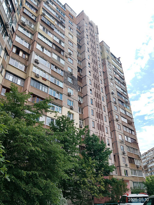 Оренда Квартира 1-кімнатна, 15/16 поверх на Драгоманова, 40б Kiev - photo 1