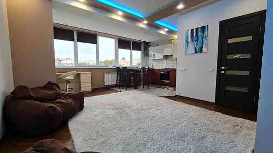 Оренда Квартира 1-кімнатна, 7/9 поверх на ул. Обсерваторная Kiev