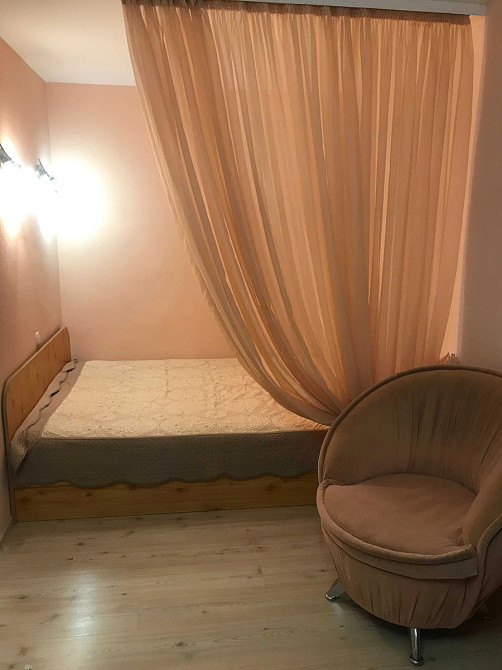 Оренда Квартира 1-кімнатна, 2/9 поверх на вул.Казарменна, 4Б Київ - фото 1