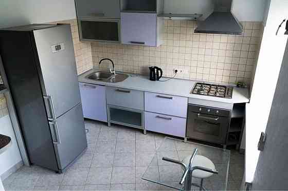 Продаж Квартира 2-кімнатна, 9/9 поверх на Мечникова, 18 Київ