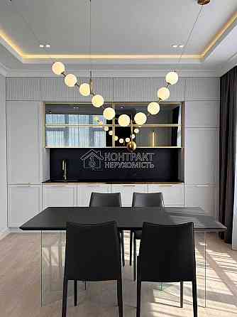 Продаж Квартира 2-кімнатна, 15/16 поверх на вул. Молочна Kharkiv