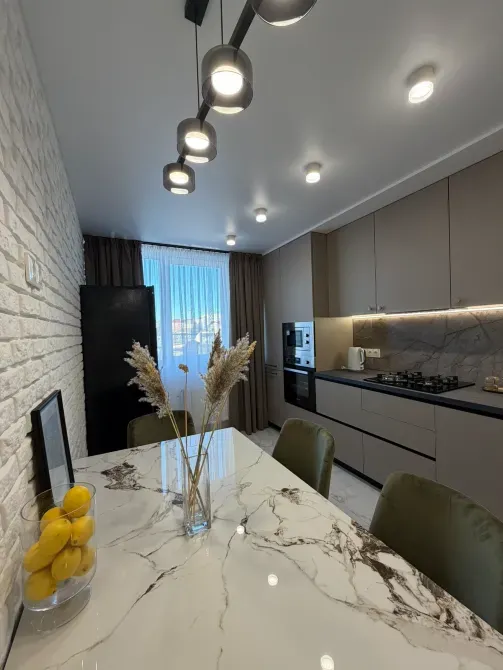 For sale 3-room Apartment 85 sq.m Пирогова Ternopil' - photo 6