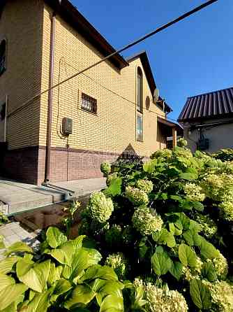 Продаж Будинок 4-кімнатний на вул. Осипенко Kharkiv