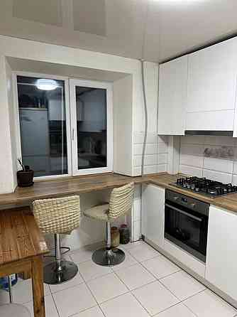 Продаж Квартира 1-кімнатна, 1/5 поверх Kirovohrad