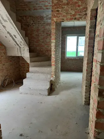 Продаж 2-поверховий   100 кв.м 4 кімн. на Кулика і Гудачека (Макарова) вулиця Рівне - фото 5