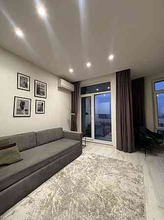 Продаж Квартира 5-кімнатна, 13/16 поверх на Січових Стрільців вул., д. 52а Киев