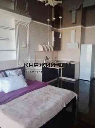 Оренда Квартира 1-кімнатна, 15/17 поверх на Харьковское шоссе Kiev