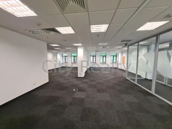 Здається Офісні приміщення площа 412 кв.м 4-й поверх Київ Петра Сагайдачного 11 Київ