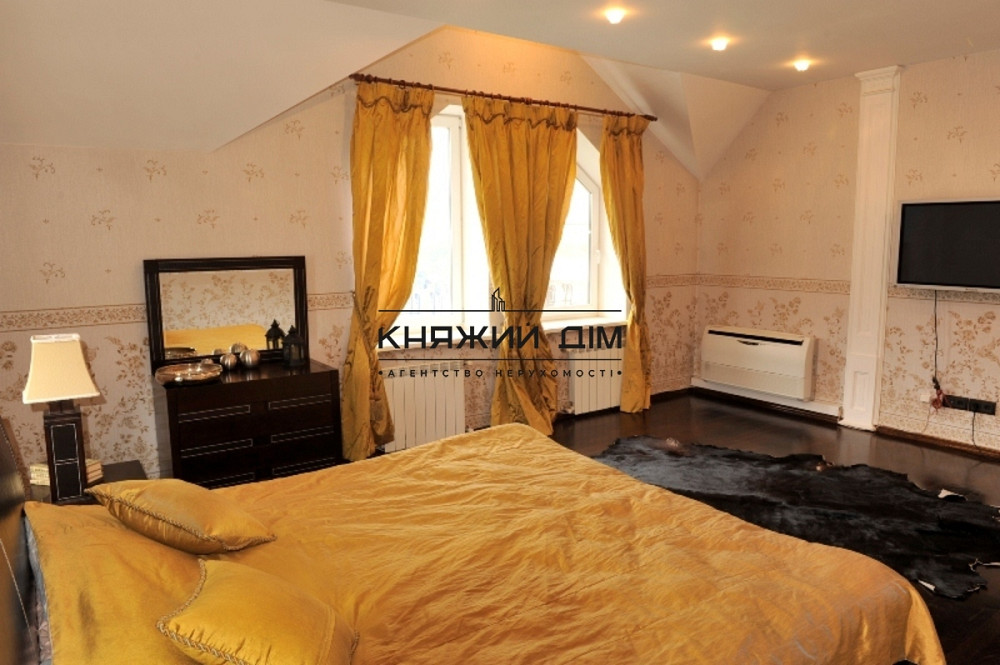 ЕСТЬ ГЕНЕРАТОР!!! Шикарный Дом в с. Святопетровское. Код объекта № 135640  - фото 12