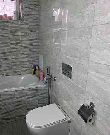 Продаж 2-поверховий Будинок з ділянкою 6 сот 100 кв.м 5 кімн. на Крошенська Баба Іра Zhytomyr