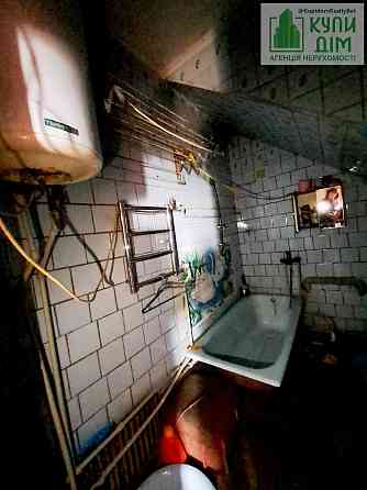 Продам двоповерховий будинок+ 46 сотк в центрі с.Іванівка.. Кропивницький