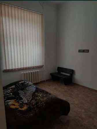 Оренда Квартира 1-кімнатна, 1/5 поверх на ул. Багговутовская Киев