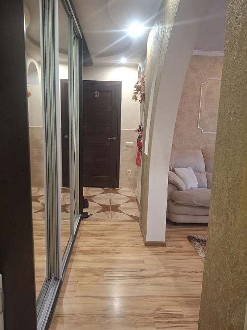 Продаж Квартира 3-кімнатна, 1/9 поверх на Незалежності Кропивницький - фото 3