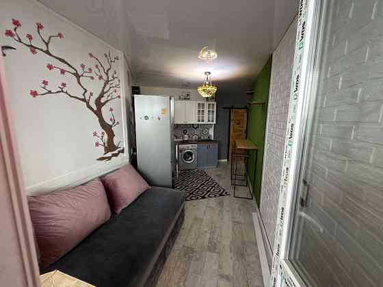 Продаж Квартира 1-кімнатна, 16/25 поверх на Ризька вул., д. 73а Киев