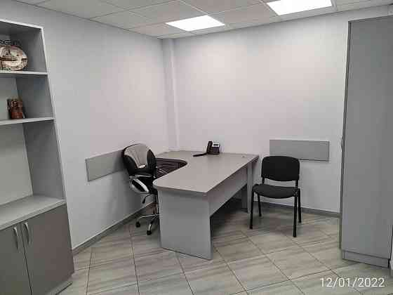 Оренда офісне приміщення на улица Урловская, д.20 приміщень - 4, поверх - 1/22 Киев