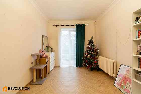 Продаж Квартира 2-кімнатна, 2/2 поверх на Юрія Литвинського вул. (Російська),, 58 Киев