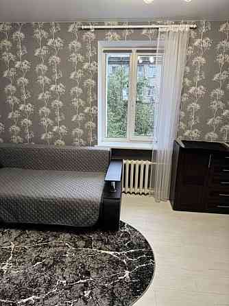 Оренда Квартира 1-кімнатна, 4/5 поверх на Будівельників, 26/8 Київ