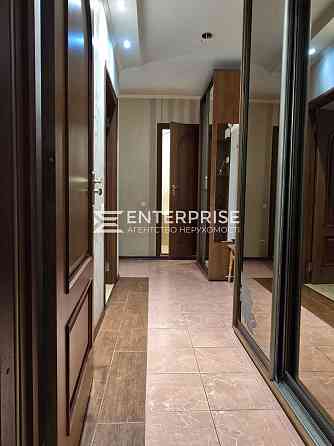 Продаж Квартира 2-кімнатна, 1/10 поверх Киев