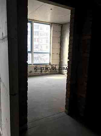 Продаж Квартира 1-кімнатна, 9/16 поверх на вул. Дегтяренка Петра ул./Сім'ї Кульженків Киев