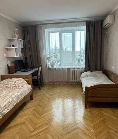 Продаж Квартира 3-кімнатна, 6/9 поверх на вул. Дмитра Донцова Житомир