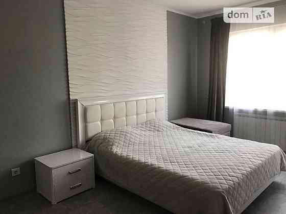 Оренда Квартира 1-кімнатна, 18/18 поверх на ул. Григория Ващенко, 5 Київ