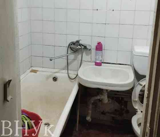 Продаж Квартира 2-кімнатна, 5/5 поверх на Вербицького Uzhhorod