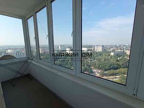 Є генератор. Оренда 2-х. кім.кв.-студіо на пр. Лобановського. Севастопольська пл. Код: 1127194 Kiev