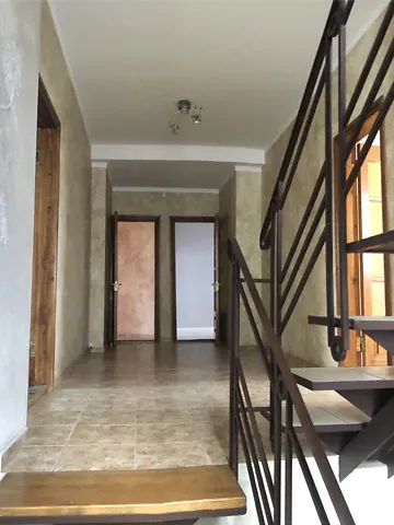 Продаж 3-поверховий   389.1 кв.м 6 кімн. на Палубний провулок 50 Миколаїв - фото 7