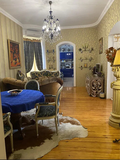 Продам  4х комнатную квартиру возле парка Шевченко Одеса - фото 1