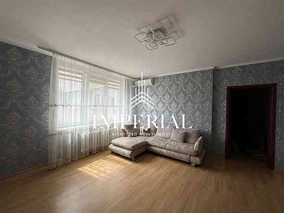 Продаж Квартира 2-кімнатна, 17/24 поверх на вул. Пчілки Kiev