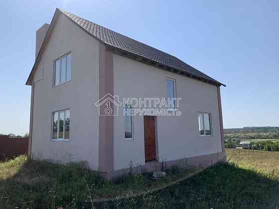 Продаж Будинок 5-кімнатний на вул. Дружби Рогань