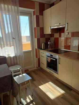 Оренда Квартира 1-кімнатна, 18/18 поверх на Уборевича, 29/22 Киев