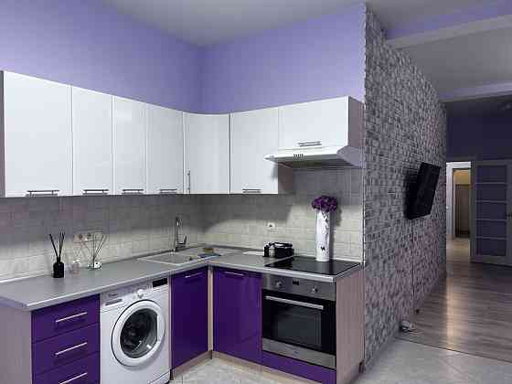 Продаж Квартира 3-кімнатна, 2/24 поверх на Калнишевського Петра вул., д. 7 Kiev