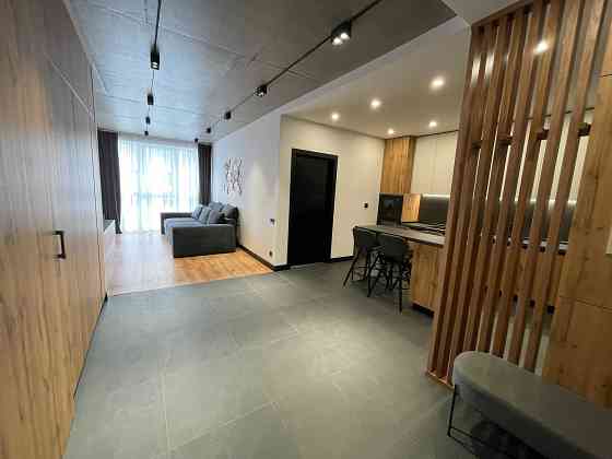 Продаж Квартира 2-кімнатна, 17/25 поверх на Василя Липківського (раніше Урицького) вул., д. 33А Київ