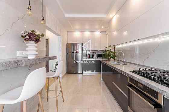 Продаж 3к Квартира 112 кв.м Шевченка Тараса вул. Львів