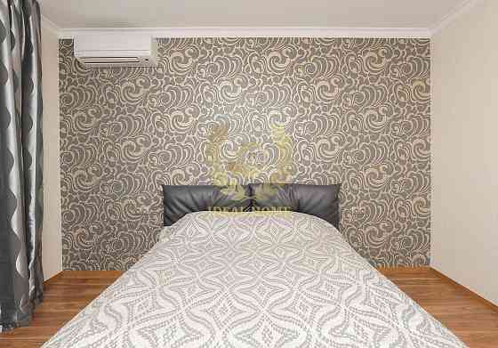 Продаж Квартира 2-кімнатна на Владимира Наумовича ул., 6 Київ