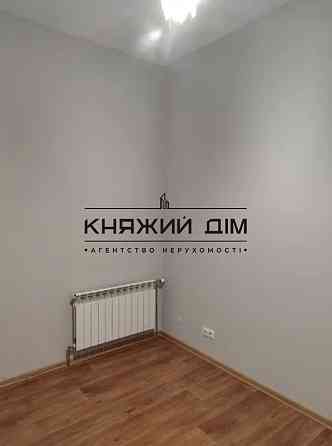 Оренда офісне приміщення на Урловская ул. поверх - 1/21 Київ