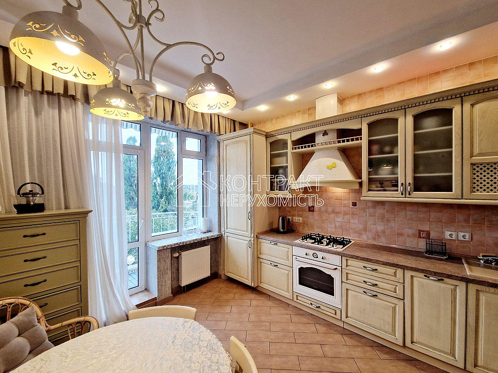 Продаж Квартира 3-кімнатна, 2/9 поверх на вул. Балакірєва Харків - фото 1