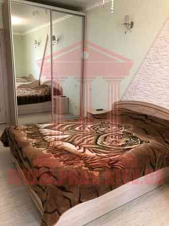 Продаж 2к Квартира 70 кв.м  