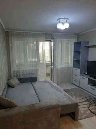 Оренда Квартира 1-кімнатна на ул. Политехническая, 31-б Киев