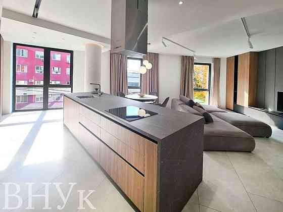 Продаж Квартира 3-кімнатна, 3/4 поверх Ужгород